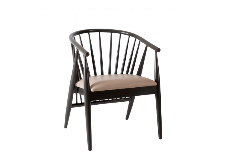 Antik kollu ahşap sandalye